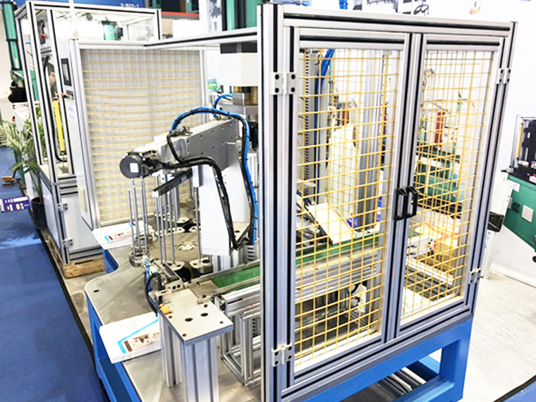 工業生產鋁型材架子安裝如何提升精度？-澳宏工業鋁型材