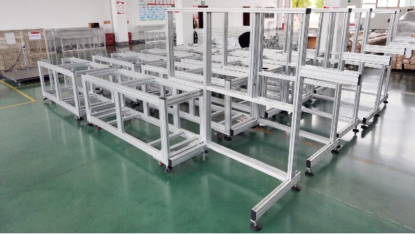 鋁型材框架的哪些特點使其廣泛應用？