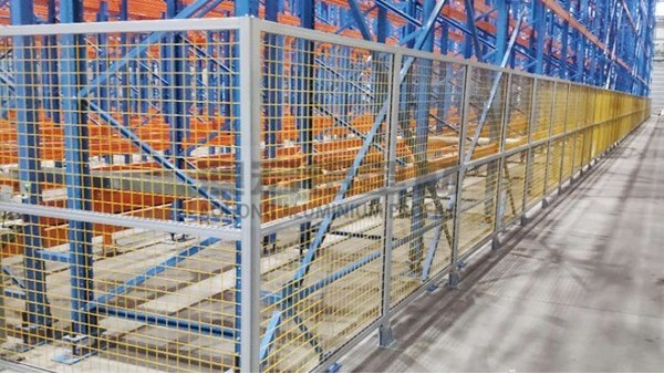 鋁型材圍欄憑什么成倉儲(chǔ)物流升級(jí)的優(yōu)選？